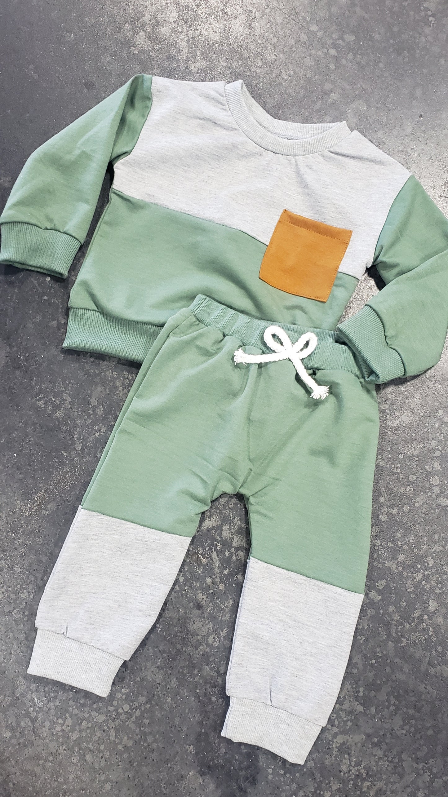 Color Block Jogger Set