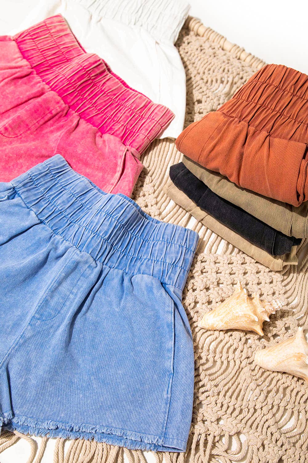 NP70123-High-Waist Washed Twill Shorts