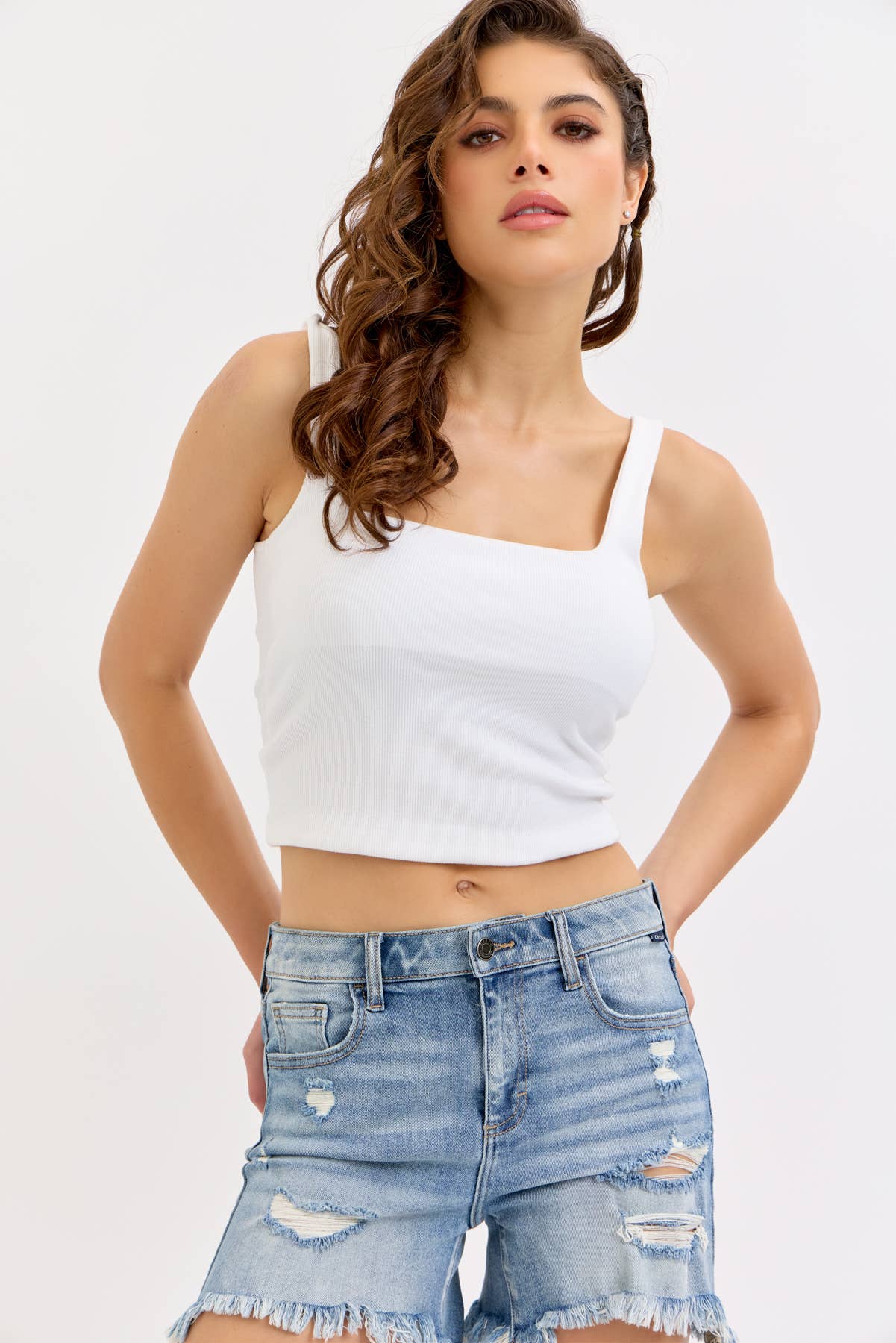 Cello BF Shorts with Uneven Fray Hem