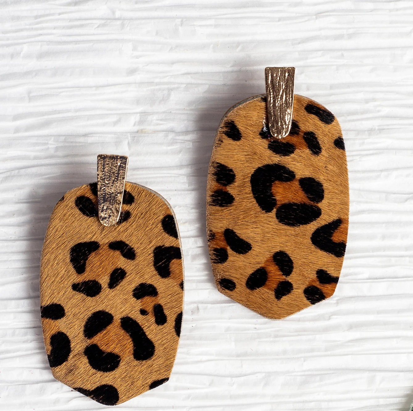 Should've Been Better Oval Leopard Earrings