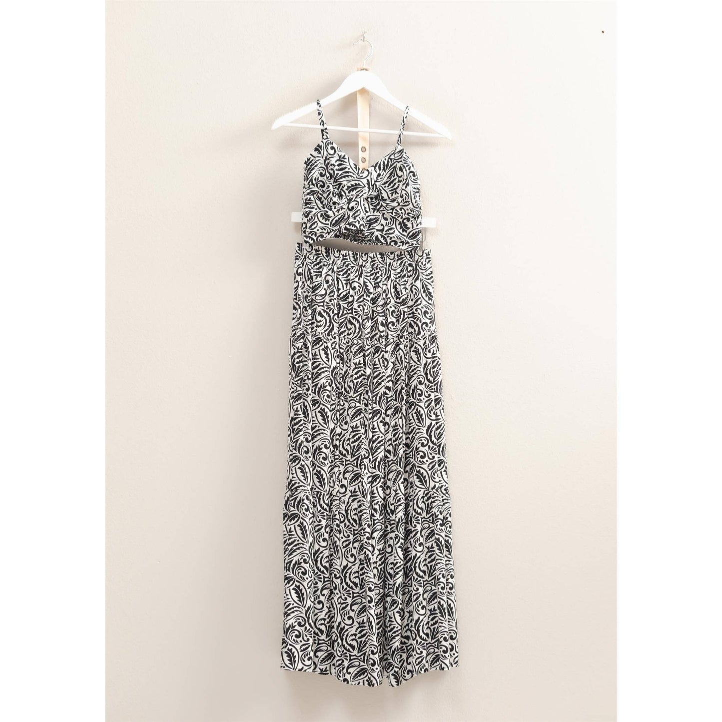 HF24C765-SET-Paisley Cami Top And Tiered Skirt Set
