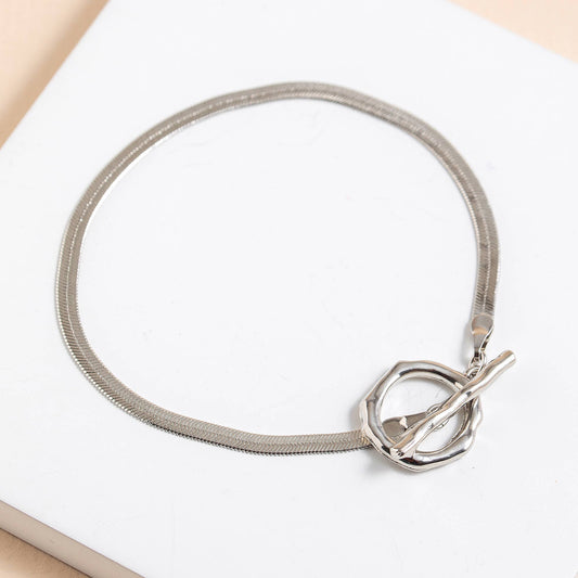 Metal Flat Chain Toggle Bracelet